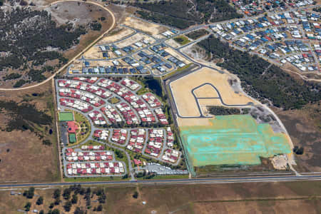 Aerial Image of RAVENSWOOD