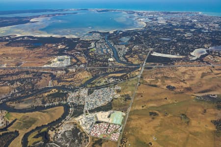 Aerial Image of RAVENSWOOD