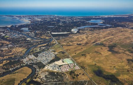 Aerial Image of RAVENSWOOD