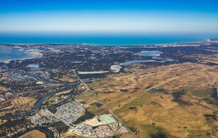 Aerial Image of RAVENSWOOD
