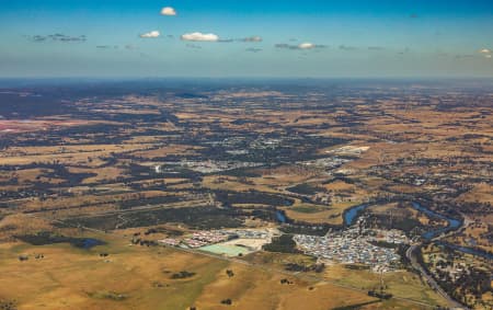 Aerial Image of RAVENSWOOD