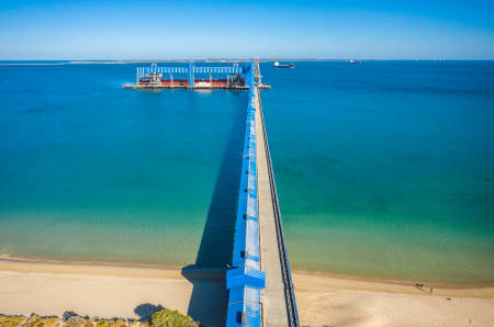 Aerial Image of ROCKINGHAM