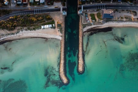Aerial Image of SAFETY BEACH